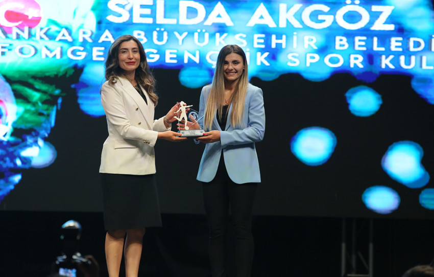 A Visit to Ms. Esma Ersin, Who Honored the Kristal Ayaklar Award Ceremony